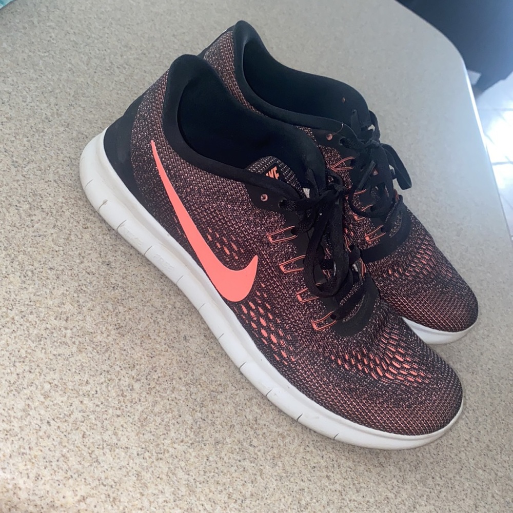 Nikes - image 2